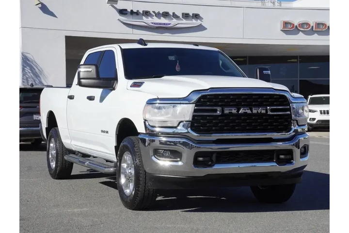 $34444 : Ram 2500 2023 4x4 Big Horn 4 image 2