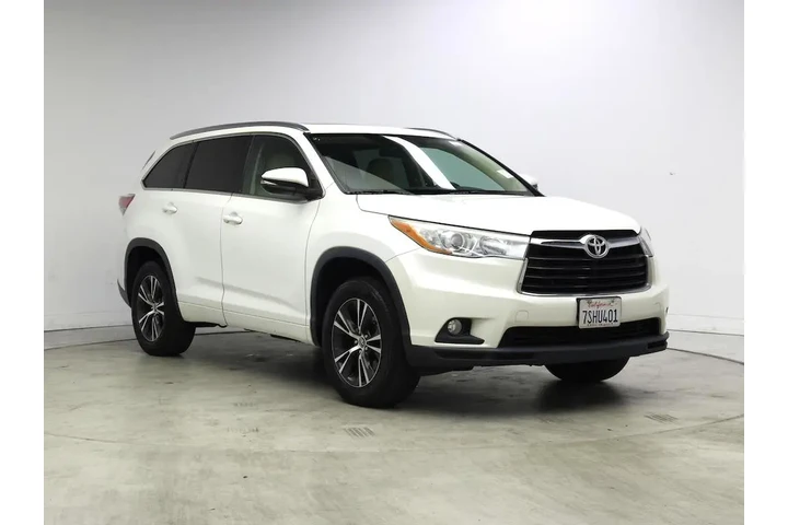 $24998 : Toyota Highlander 2016 XLE 4 image 1