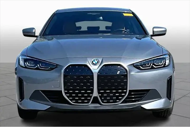 $31755 : BMW i4 2023 eDrive35 Gran Co image 3