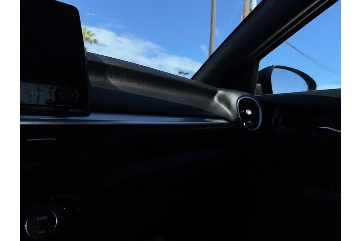 $21999 : Kia Forte 2023 GT-Line 4dr S image 8