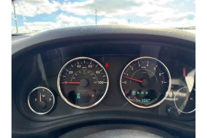 $18776 : Jeep Wrangler 2016 4x4 Black image 10