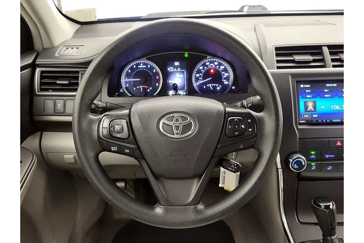 $16998 : Toyota Camry 2016 LE 4dr Sed image 10