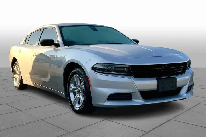 $19298 : Dodge Charger 2023 SXT 4dr S image 2