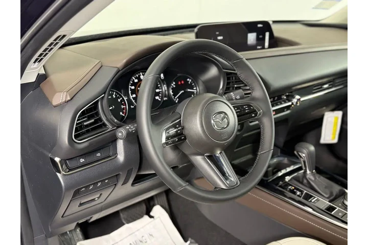 $28920 : Mazda CX-30 2025 AWD 2.5 S P image 7