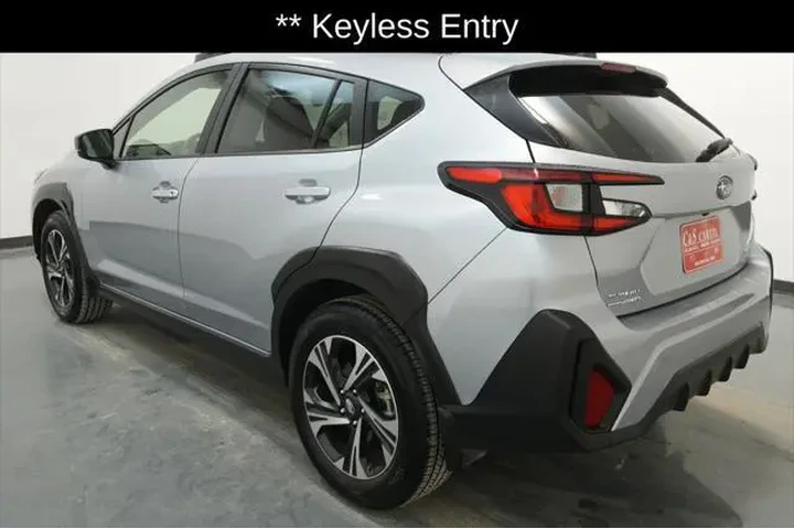 $27412 : Subaru Crosstrek 2025 AWD Pr image 6