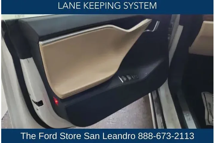 $18950 : Tesla Model S 2017 60 4dr Li image 8