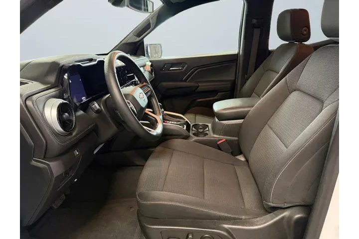 $31999 : Chevrolet Colorado 2023 4x4 image 9