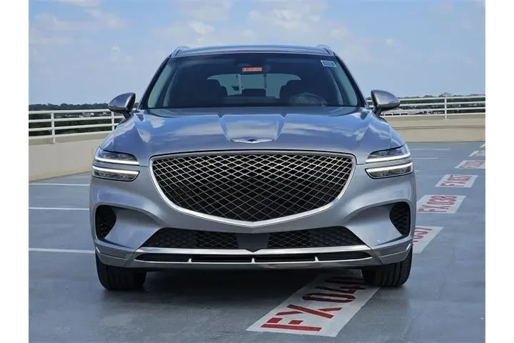 $35999 : Genesis GV70 2025 AWD 2.5T S image 2