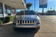 $8999 : 2015 Cherokee Latitude thumbnail