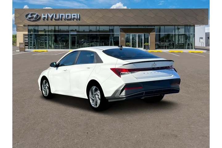 $20000 : Hyundai ELANTRA 2025 SEL Spo image 5