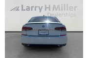 $20884 : Volkswagen Passat 2022 R-Lin thumbnail