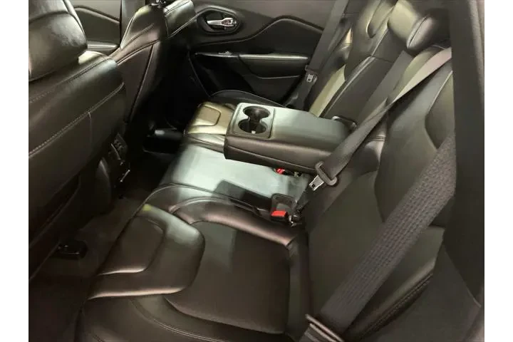 $25487 : Jeep Cherokee 2020 4x4 Latit image 5