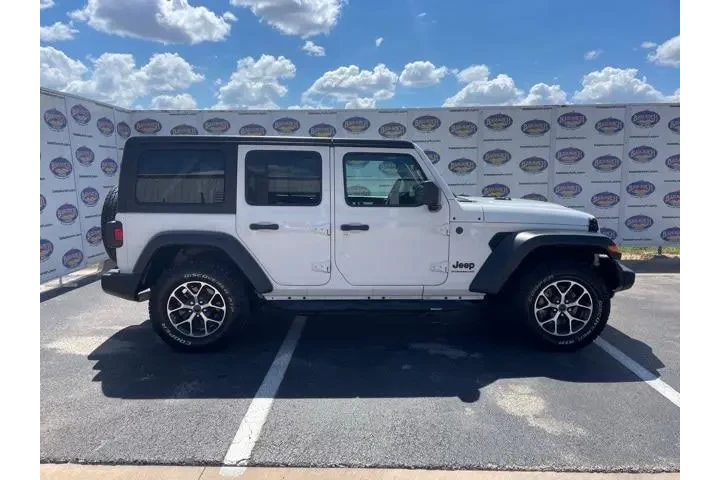 $23988 : Jeep Wrangler 2024 4x4 Sport image 1