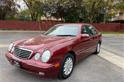 $9465 : 2001 Mercedes-Benz E-Class E thumbnail