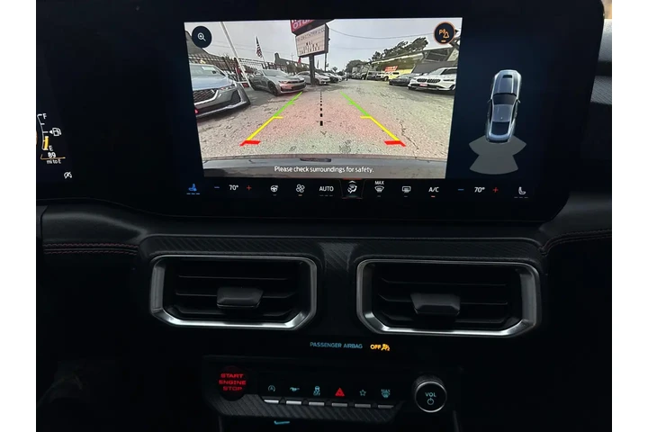 2024 Mustang GT Premium Coupe image 10