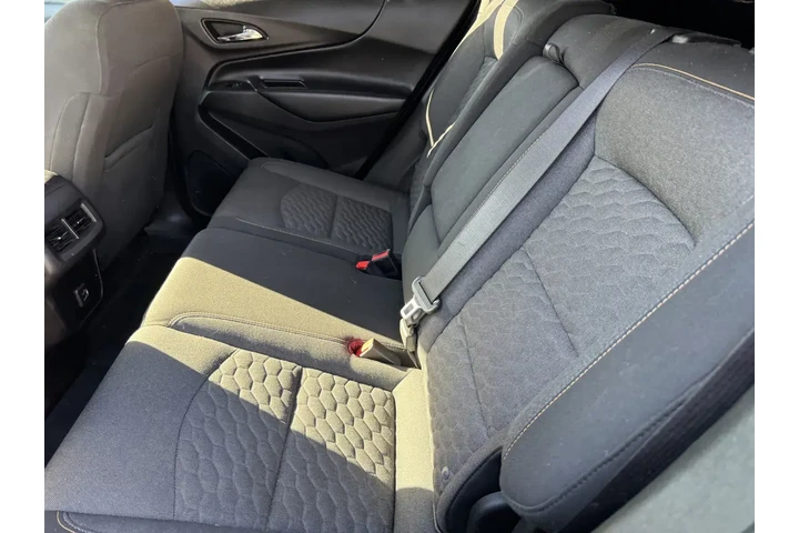 $12667 : Chevrolet Equinox 2019 LT 4d image 9