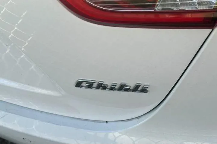 $21995 : Maserati Ghibli 2017 4dr Sed image 5