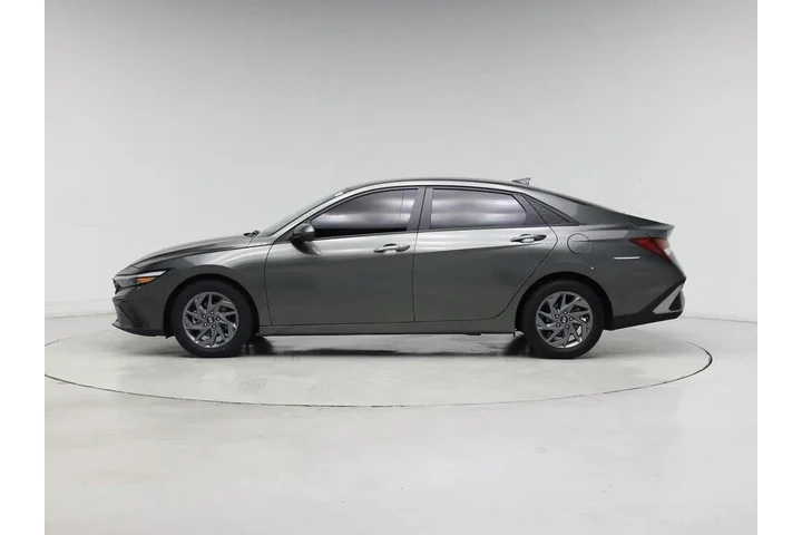 $20998 : Hyundai ELANTRA 2024 SEL 4dr image 3