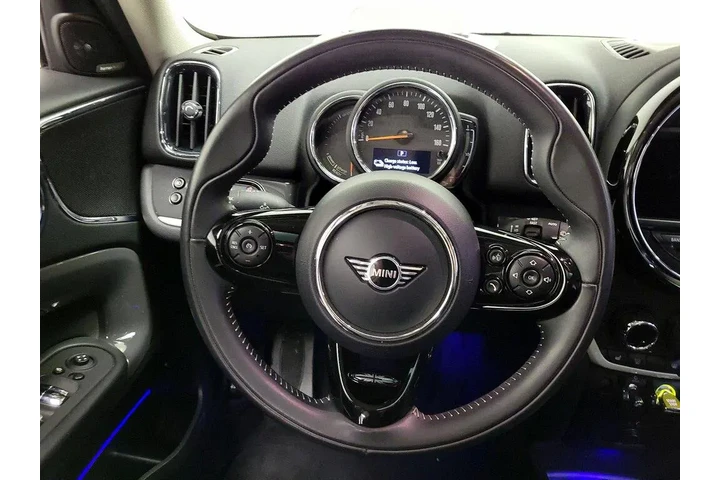 $23998 : MINI Countryman Plug-in Hybr image 10