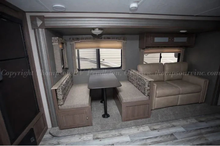 $1100 : Rento Trailer 2019 South Gate image 8