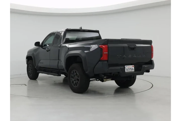 $38998 : Toyota Tacoma 2025 4x2 TRD P image 2