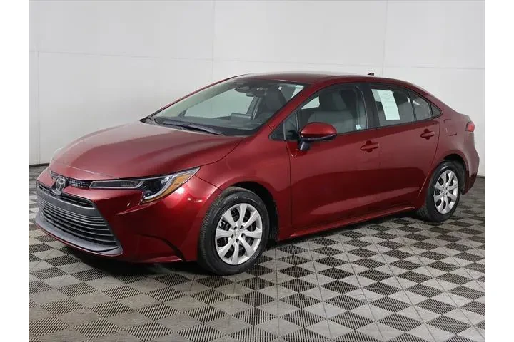 $18723 : Toyota Corolla 2024 LE 4dr S image 5