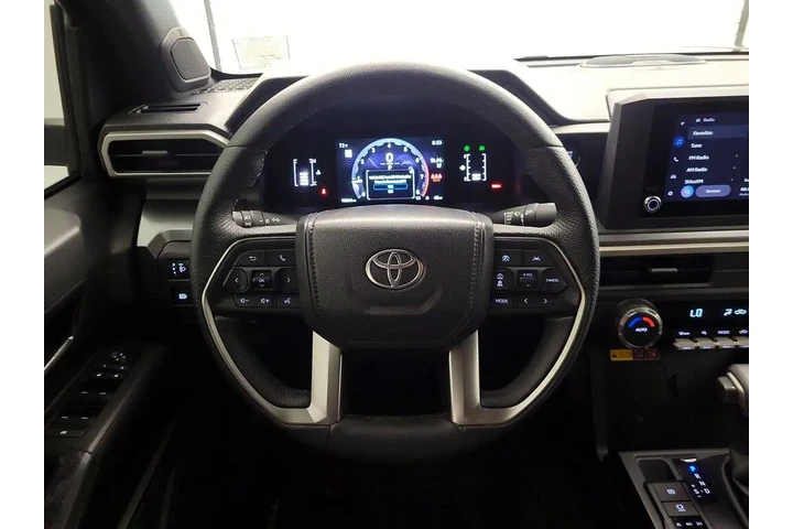 $38998 : Toyota Tacoma 2024 4x4 SR5 4 image 10