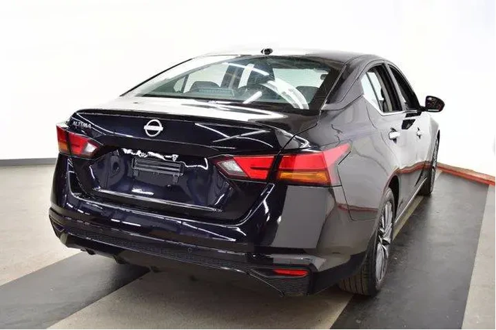 $20994 : Nissan Altima 2025 2.5 SV 4d image 7