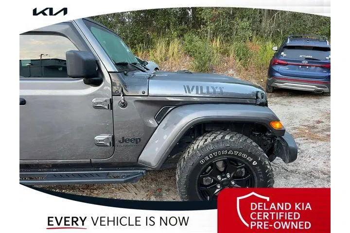 $29230 : Jeep Gladiator 2021 4x4 Will image 9