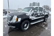 $13000 : Cadillac Escalade EXT 2011 A thumbnail