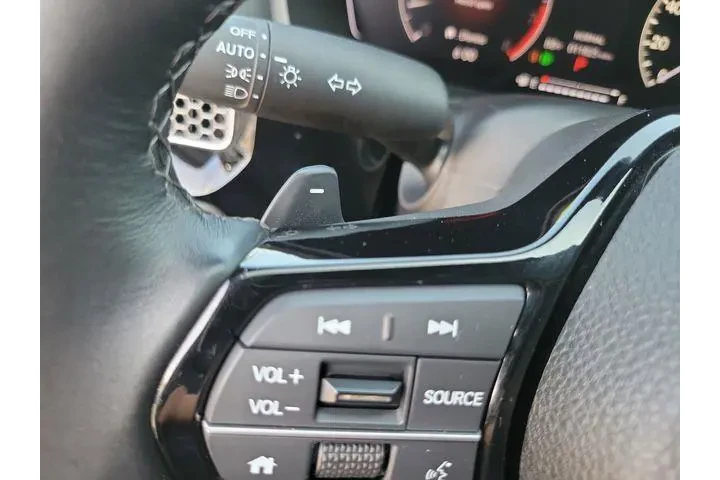 $30900 : Honda Civic 2025 Sport 4dr H image 8