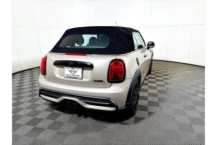 $26988 : MINI Convertible 2024 Cooper image 6