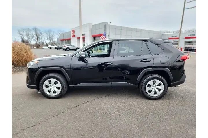 $25999 : Toyota RAV4 2022 AWD LE 4dr image 4