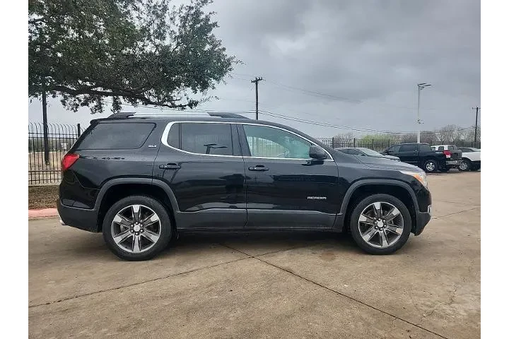 $14998 : GMC Acadia 2017 SLT-2 4dr SU image 2