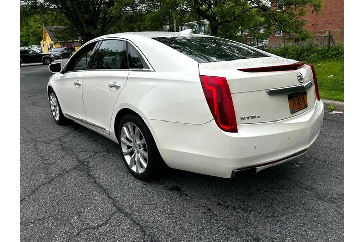 $16999 : 2015 XTS Luxury AWD image 3
