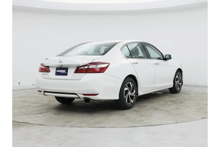 $16998 : Honda Accord 2017 LX 4dr Sed image 8