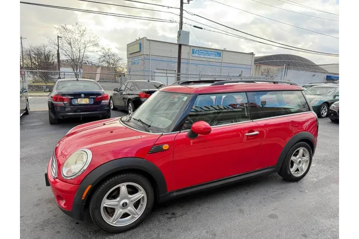 $3899 : 2010 MINI Cooper Clubman image 6