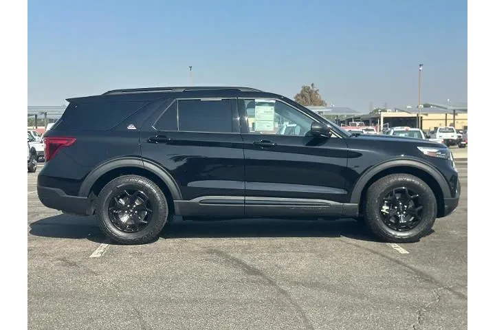 $37945 : Ford Explorer 2022 AWD Timbe image 2