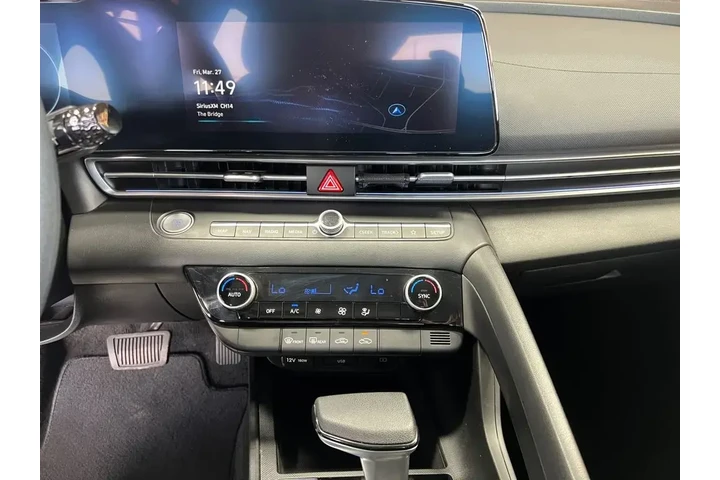 $22500 : Hyundai ELANTRA 2024 SEL 4dr image 8