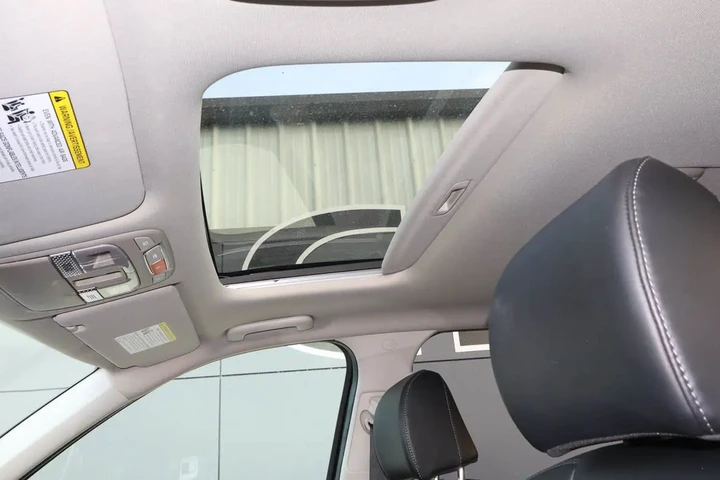 $35288 : 2025 Telluride S AWD image 8