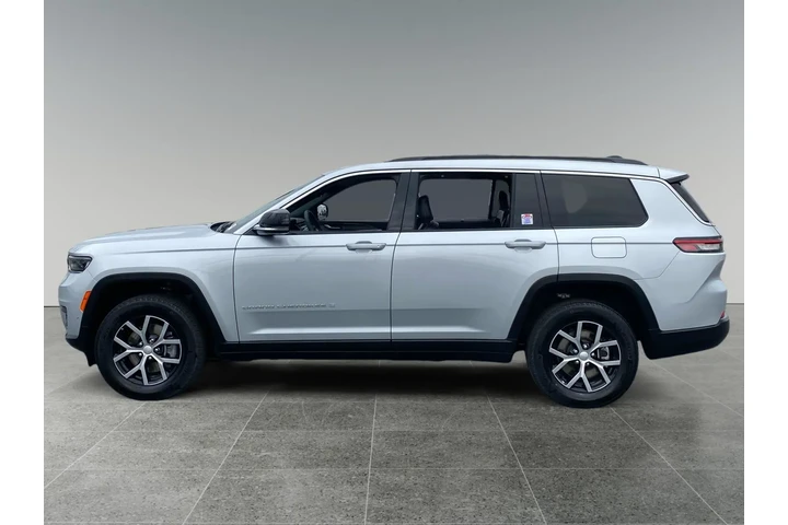 $38343 : Jeep Grand Cherokee L 2024 4 image 2