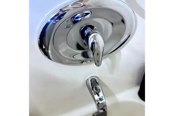 Plomero de calidad image 2