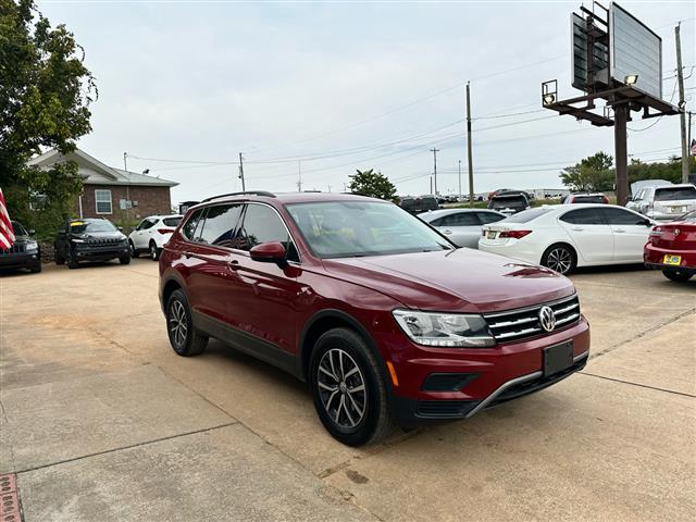 $15995 : 2019 Tiguan image 3