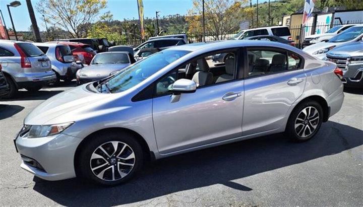 $16995 : 2015 Civic Sedan image 2