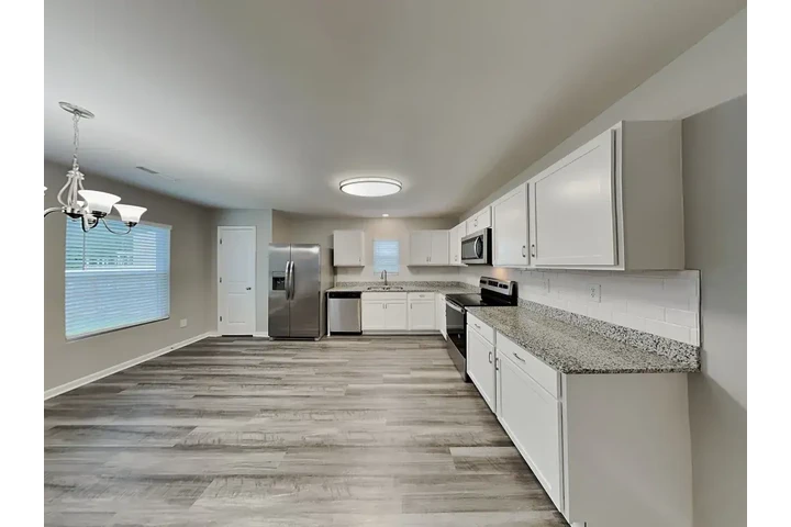 $2030 : You deserve a quality home image 4