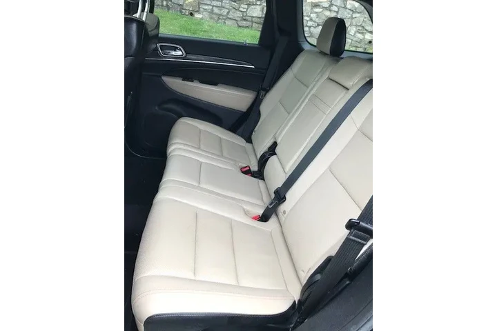 $6800 : 2016 Grand Cherokee LTD 4WD image 7