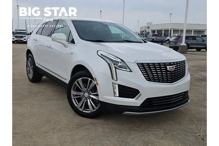 $37500 : Cadillac XT5 2025 Premium Lu image 1