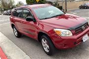 Toyota RAV4-4WD-07-<7pasajeros en Los Angeles