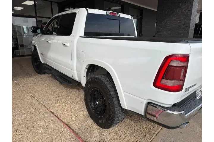 $31497 : Ram 1500 2021 4x4 Laramie 4d image 7