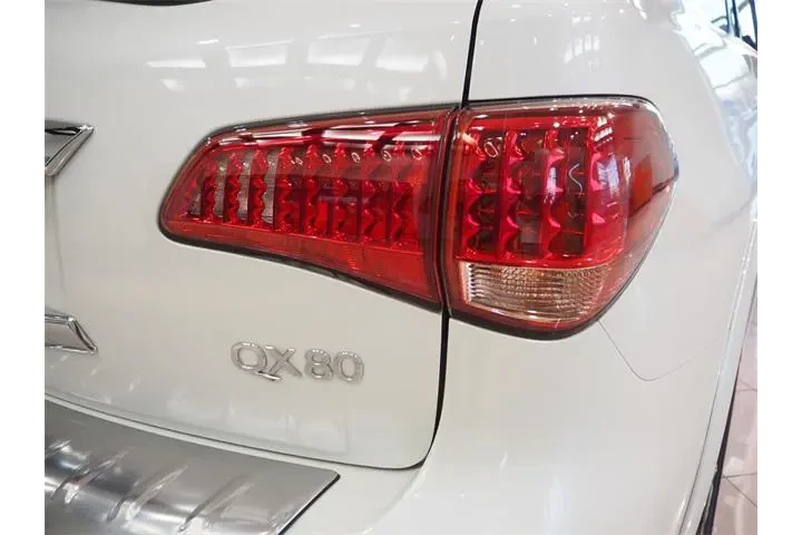 $17995 : INFINITI QX80 2017 AWD 4dr S image 8